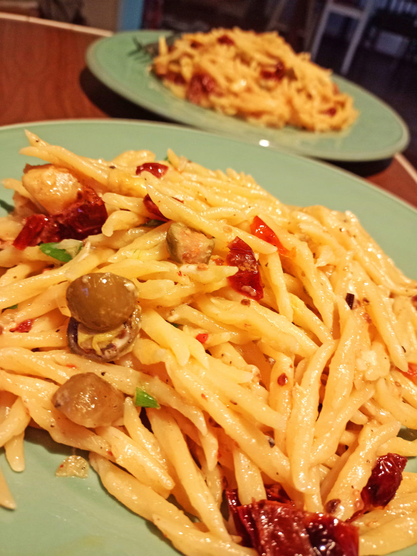 Pasta mit Kapern